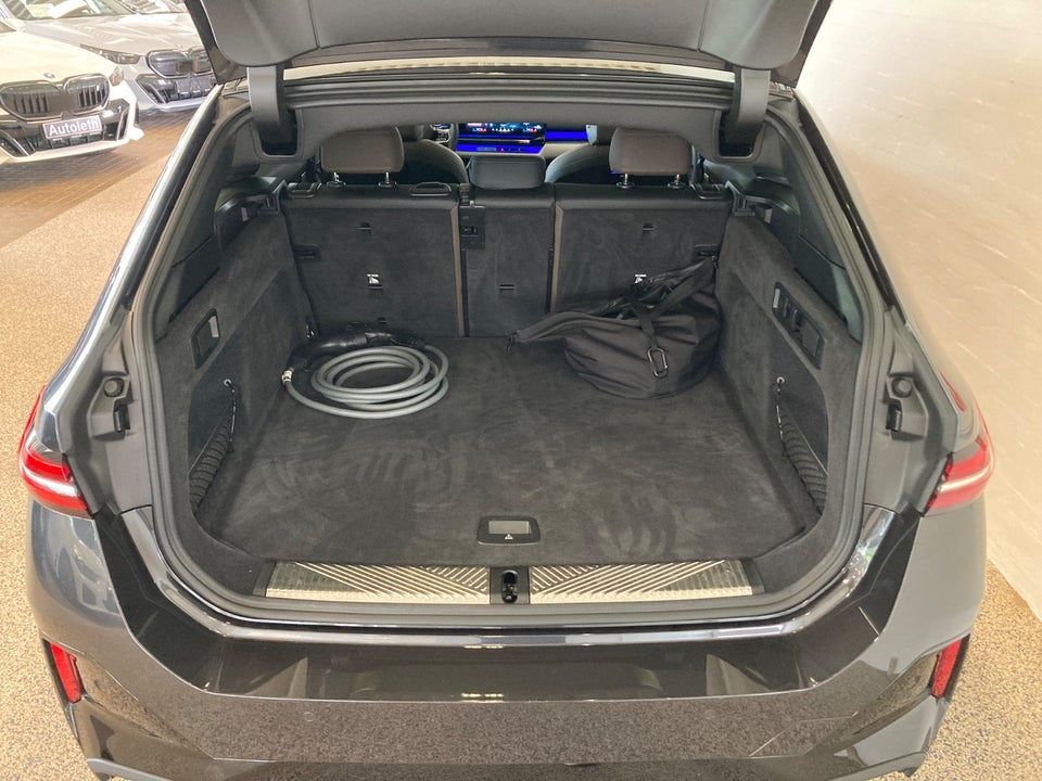 BMW i5 eDrive40 Touring M-Sport 5d