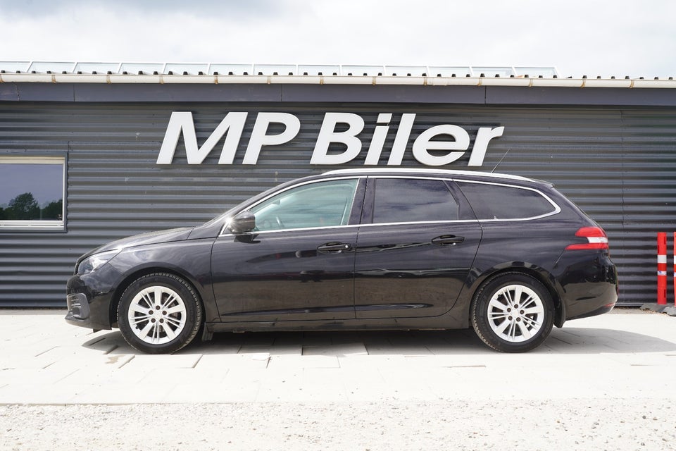 Peugeot 308 1,5 BlueHDi 130 Allure Sky SW 5d