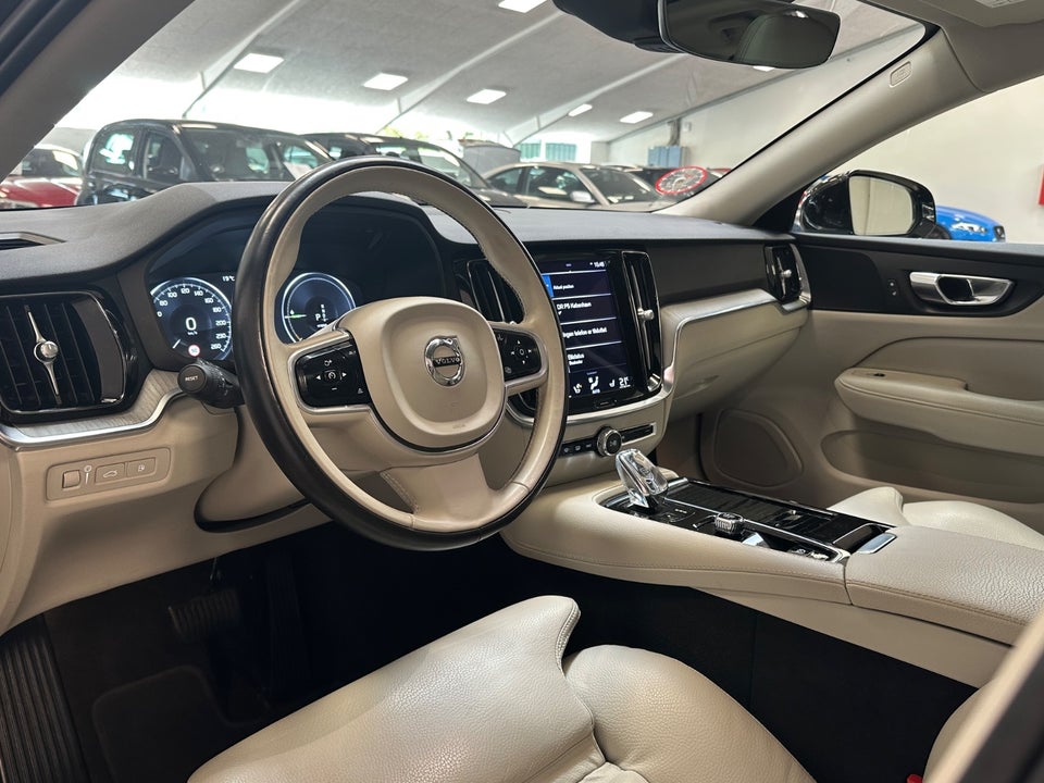 Volvo V60 2,0 T6 ReCharge Inscription aut. AWD 5d