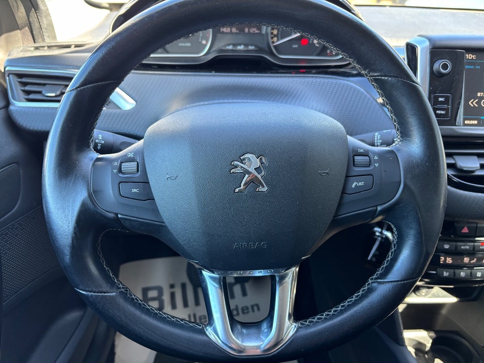 Peugeot 208 1,6 BlueHDi 100 Allure Sky 5d