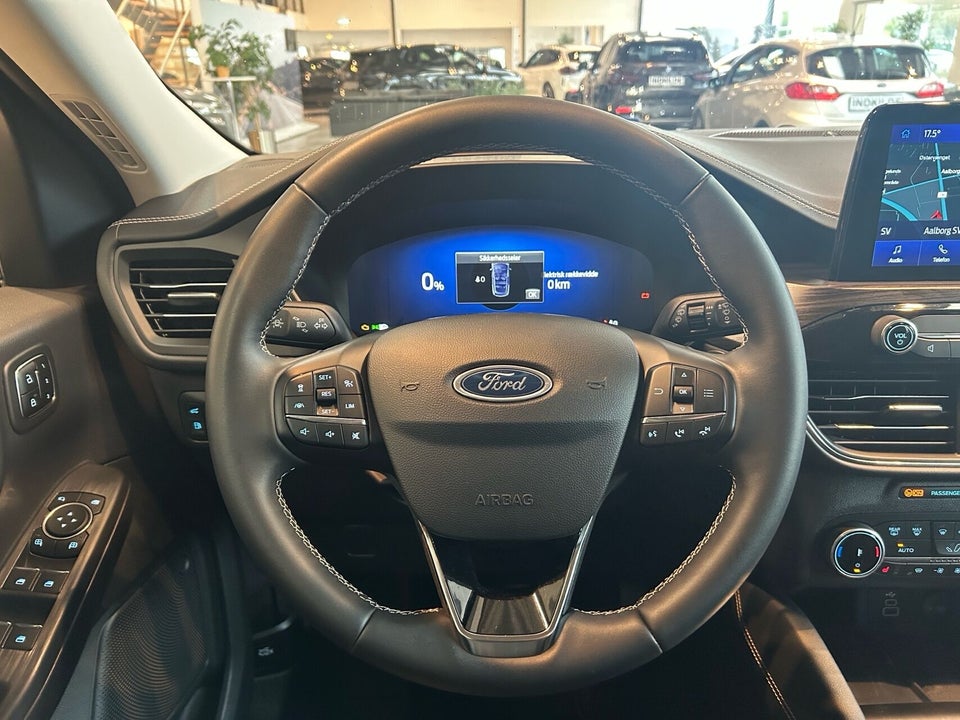 Ford Kuga 2,5 PHEV Vignale CVT 5d