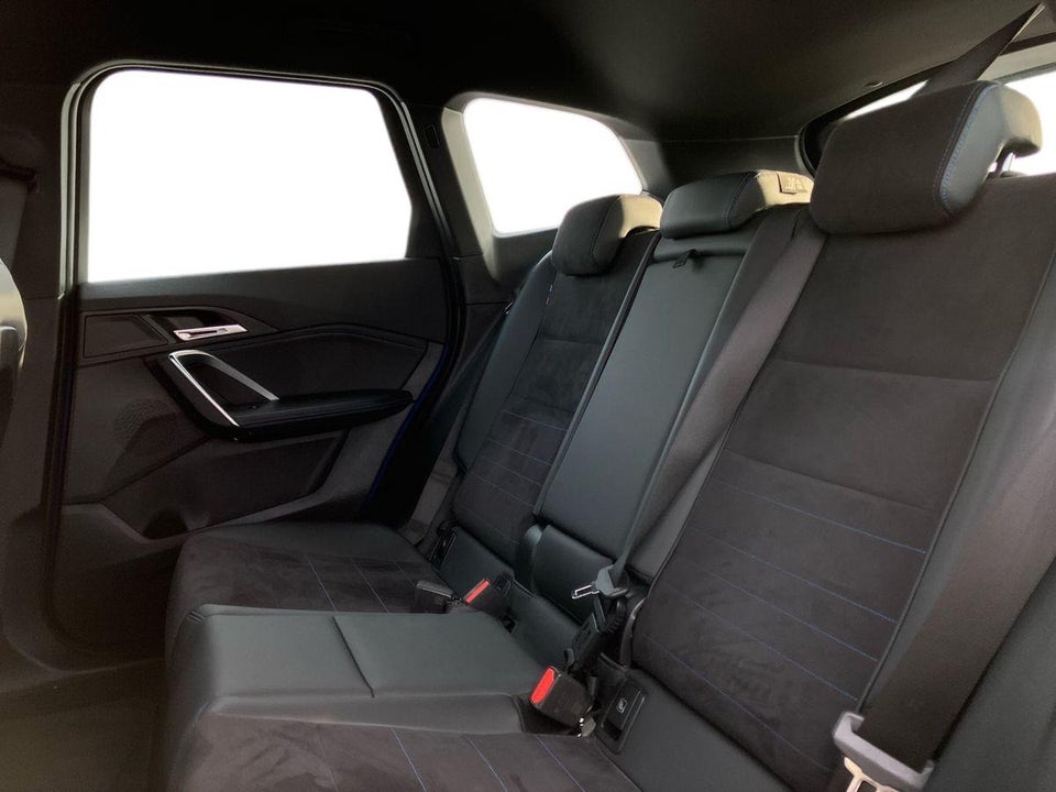 BMW iX1 eDrive20 M-Sport 5d