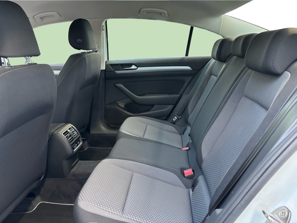 VW Passat 1,4 TSi 150 Trendline 4d