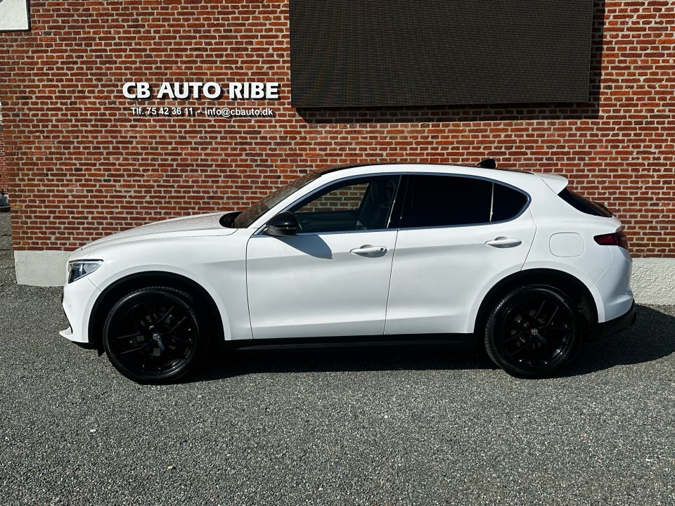 Alfa Romeo Stelvio 2,0 T 280 First Edition aut. Q4 5d