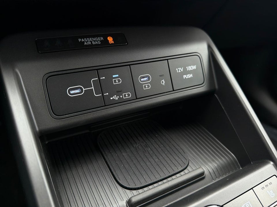 Hyundai Kona 65 EV Essential 5d