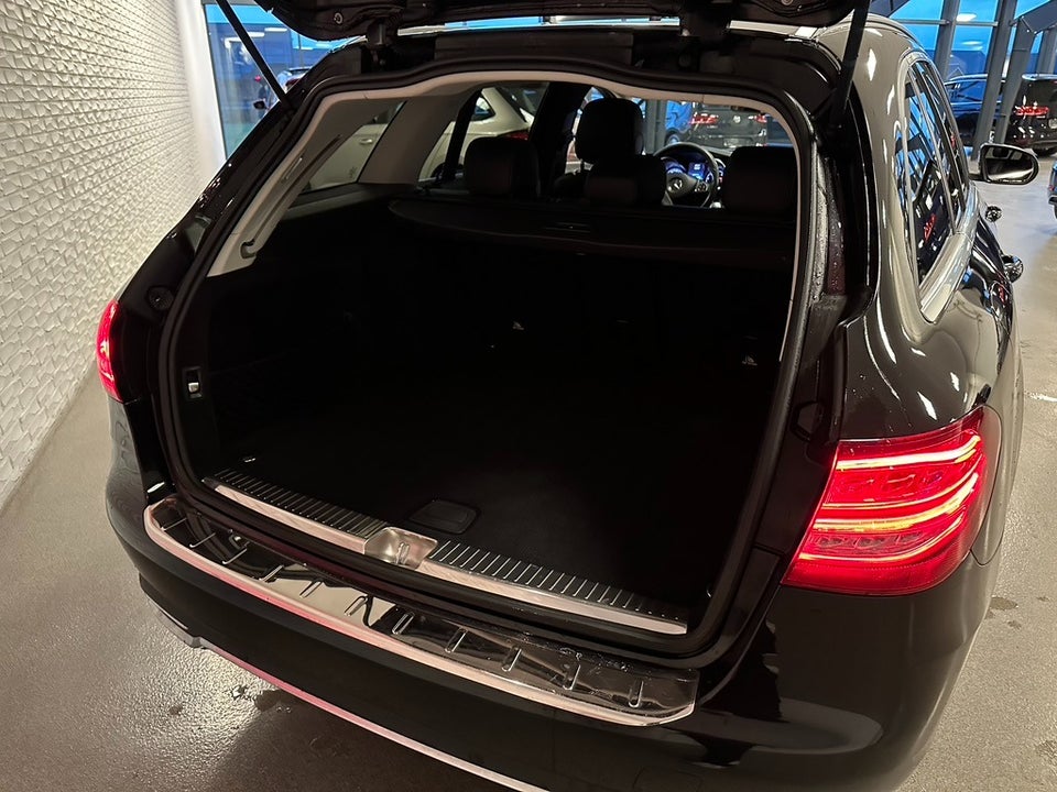 Mercedes C220 d 2,0 Business stc. aut. 5d