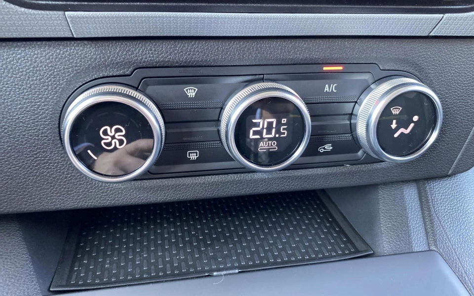 Renault Kangoo E-Tech L1 Van