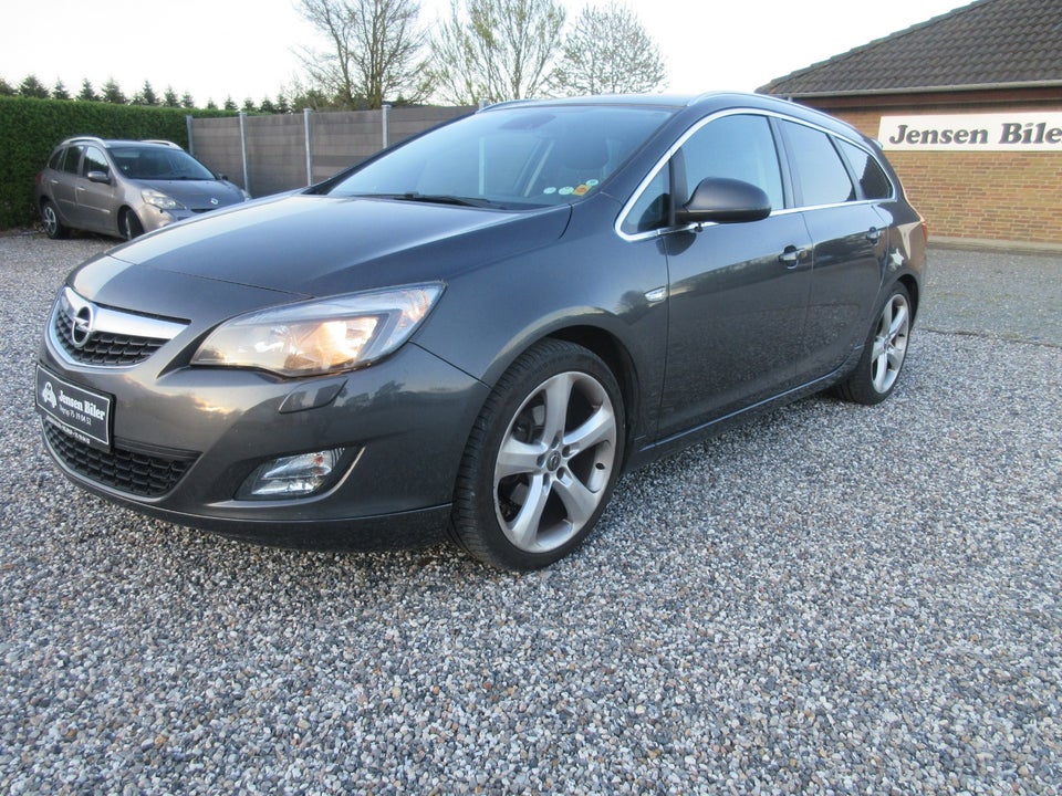 Opel Astra 2,0 CDTi 165 Sport Sports Tourer 5d