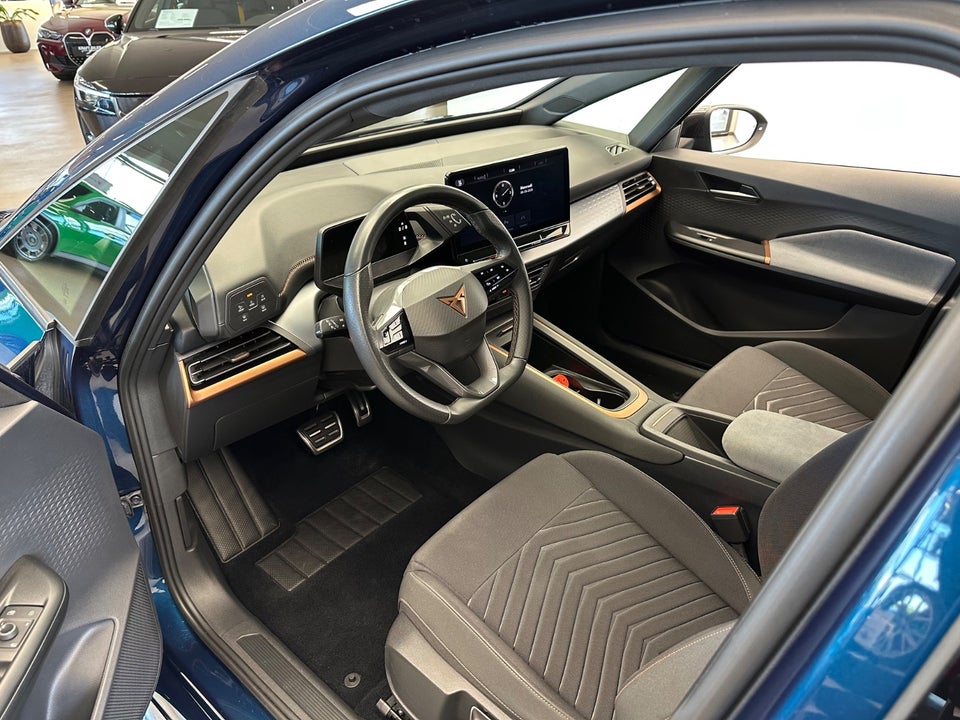 Cupra Born 58  5d