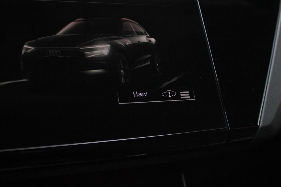 Audi e-tron 55 Prestige quattro 5d