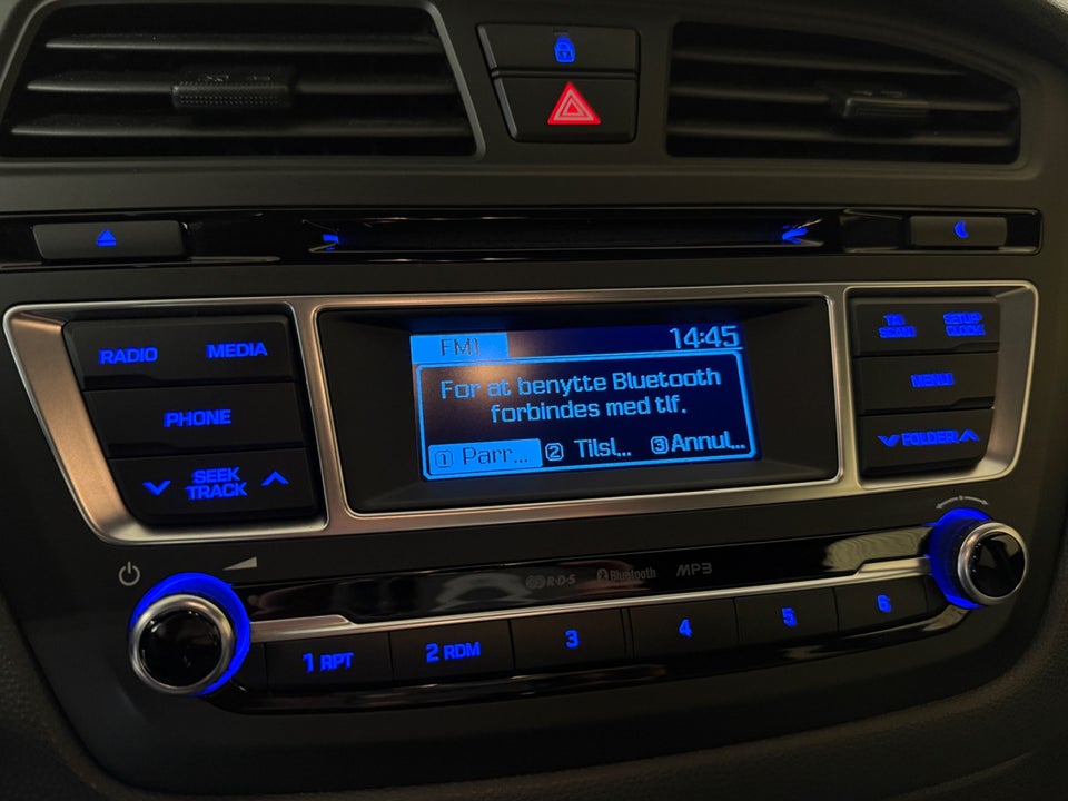 Hyundai i20 1,25 GO EM 5d