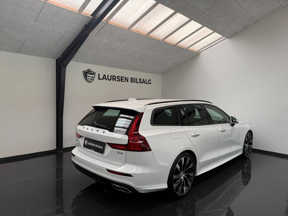 Volvo V60 2,0 D4 190 Momentum aut. 5d