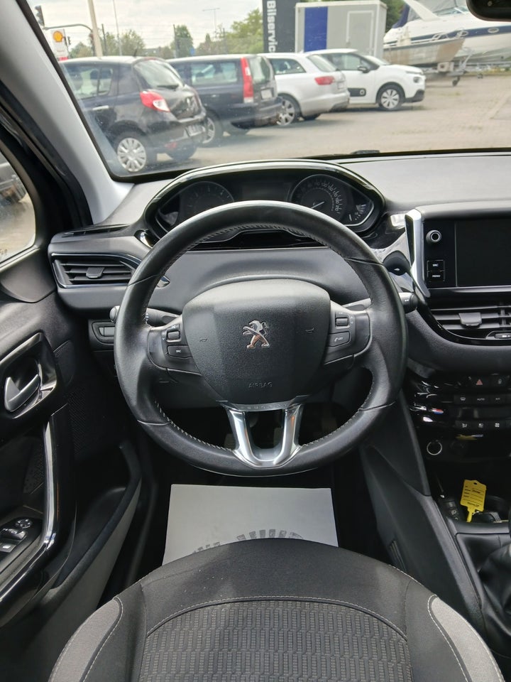 Peugeot 208 1,6 BlueHDi 100 Allure 5d