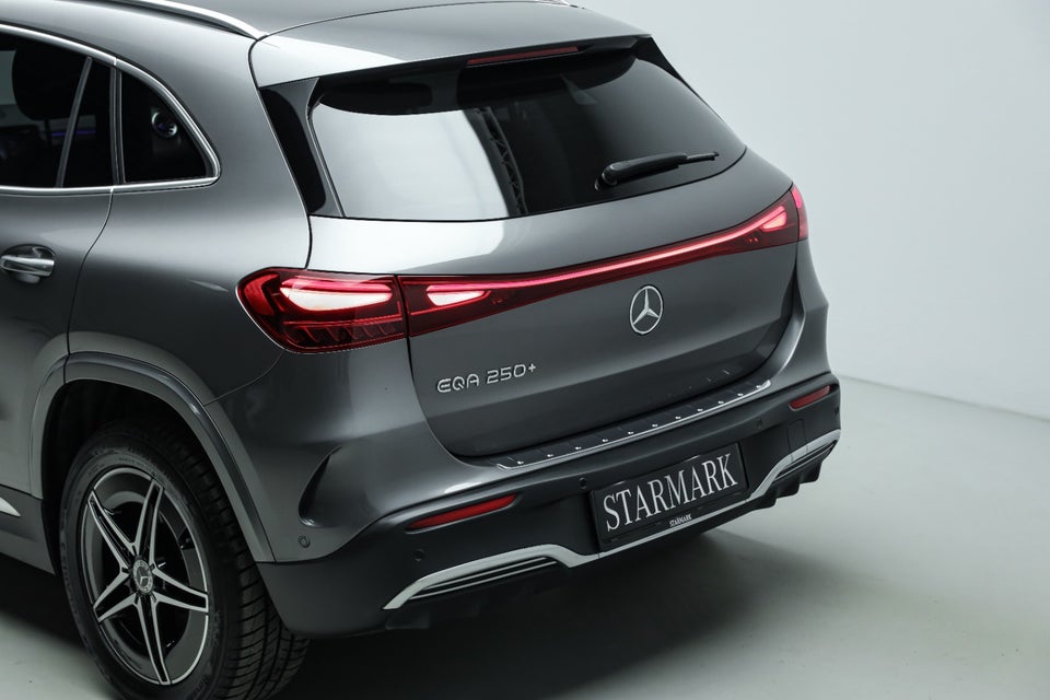 Mercedes EQA250+ AMG Advance 5d