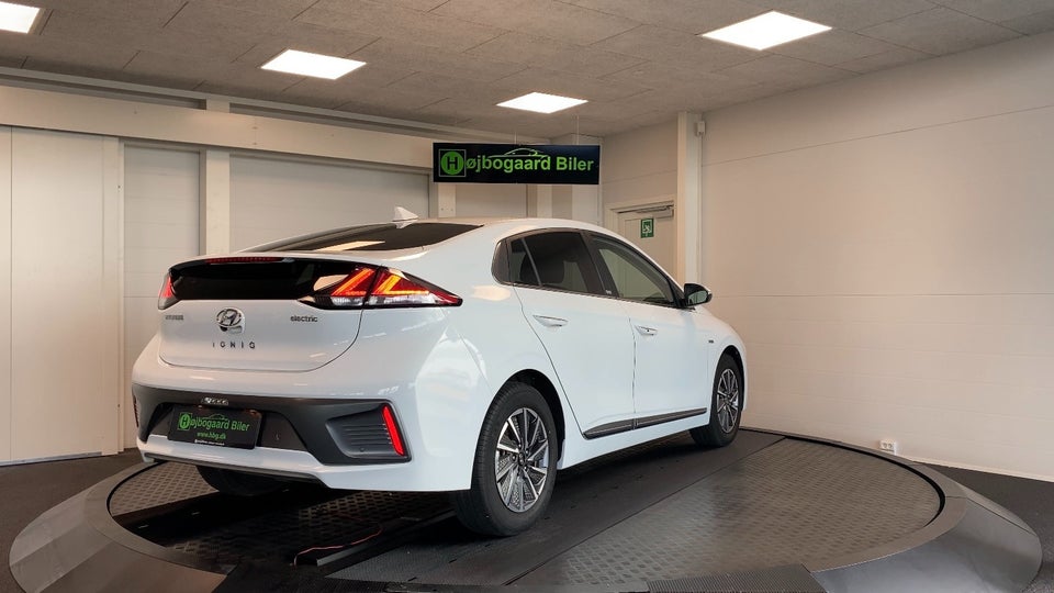 Hyundai Ioniq EV Premium 5d