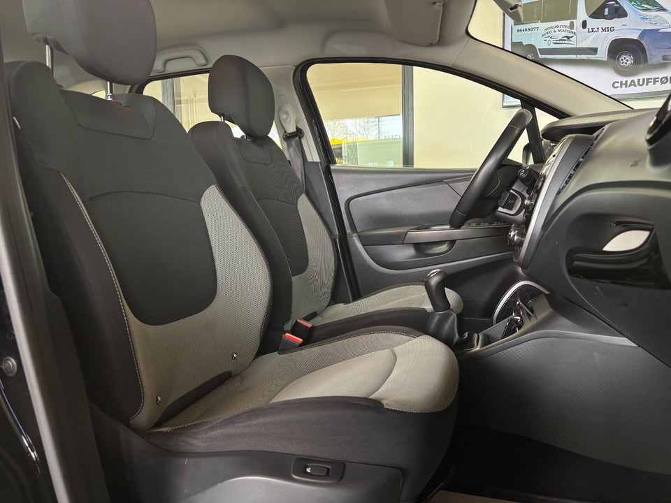 Renault Captur 0,9 TCe 90 Expression 5d