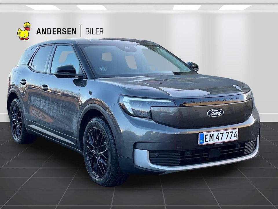 Ford Explorer 77 Premium Extended Range 5d