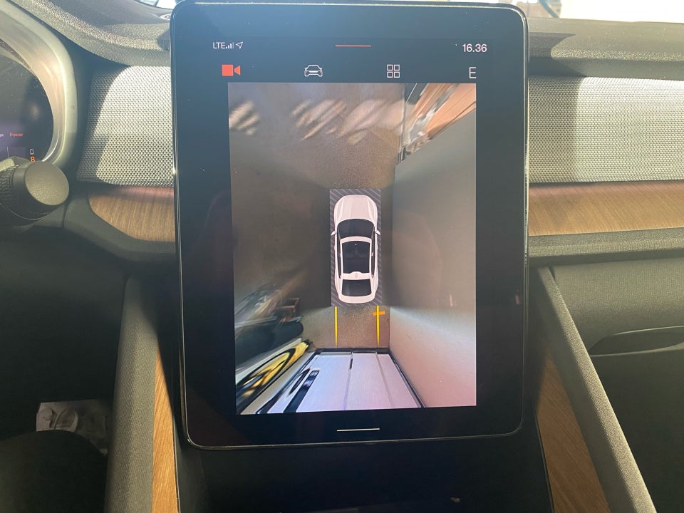 Polestar 2 Standard Range 5d