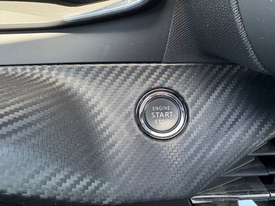 Peugeot 208 1,2 PureTech 100 Allure 5d