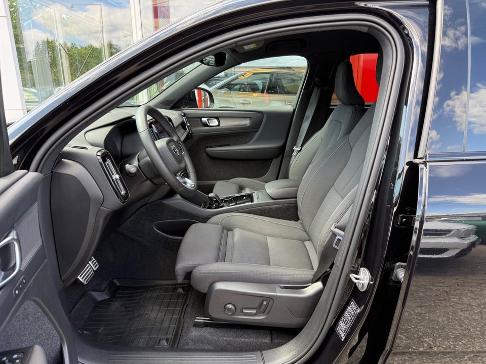 Volvo XC40 P6 ReCharge Plus 5d