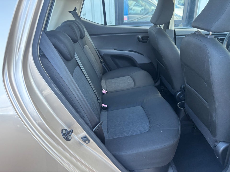 Hyundai i10 1,2 Comfort A/C 5d