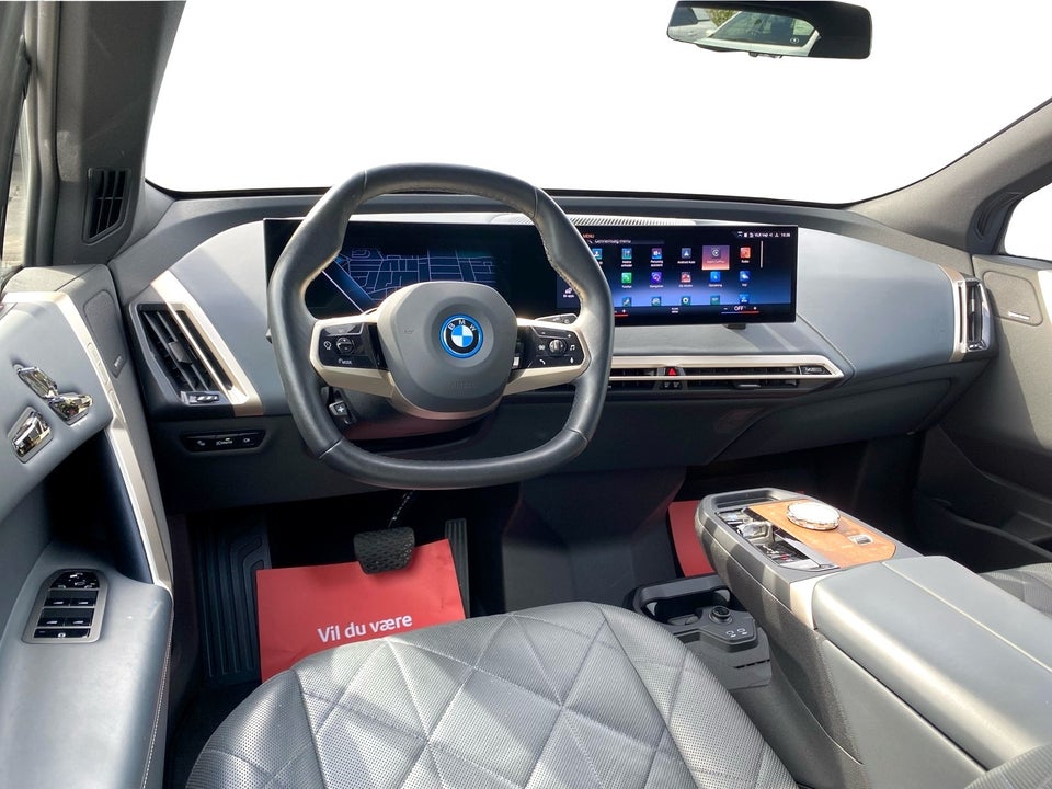 BMW iX xDrive40 M-Sport 5d