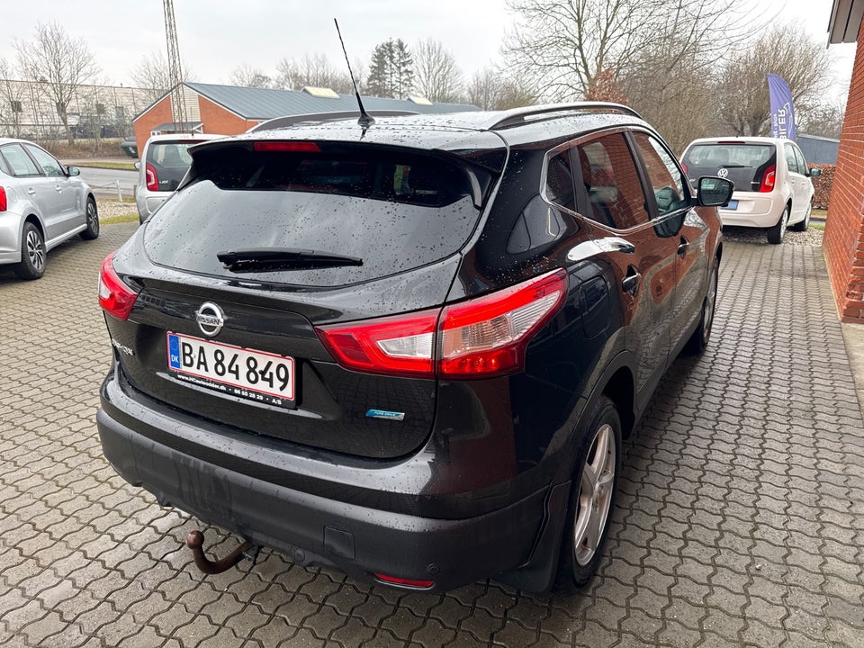Nissan Qashqai 1,5 dCi 110 N-Tec 5d