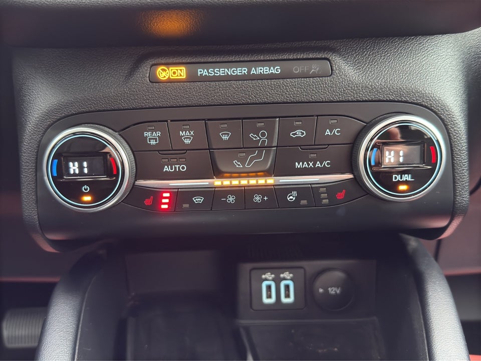 Ford Kuga 2,5 PHEV Vignale CVT 5d