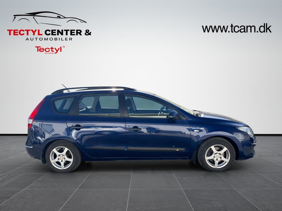 Hyundai i30 1,4 CVVT Classic CW 5d