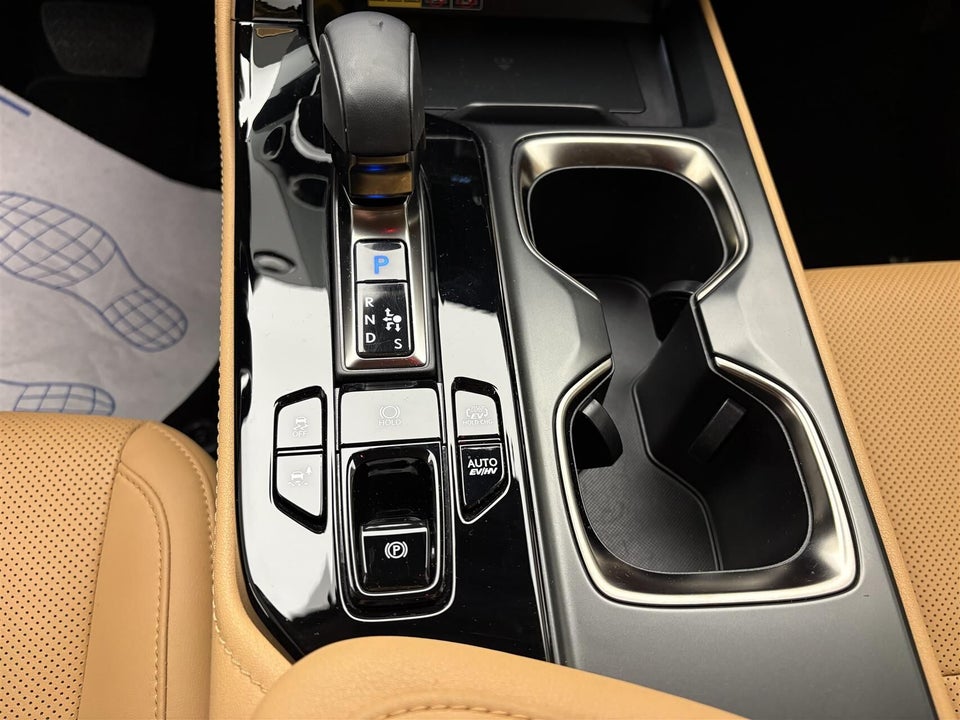 Lexus NX450h+ 2,5 Business+ aut. AWD 5d