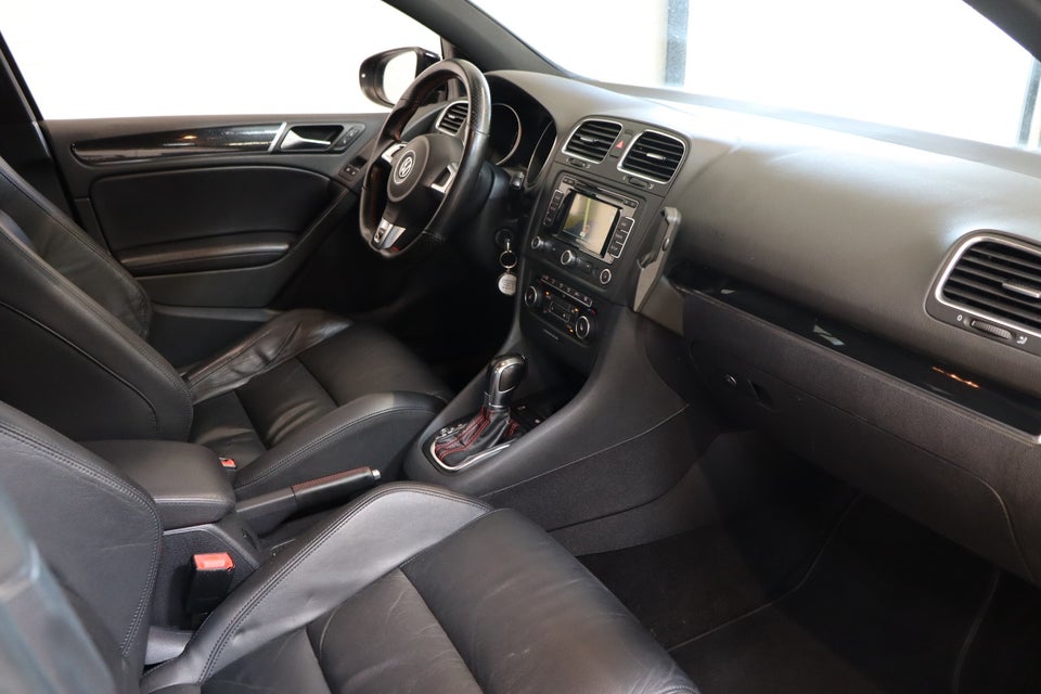 VW Golf VI 2,0 GTi DSG 5d