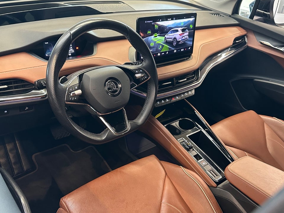 Skoda Enyaq 80x iV ecoSuite 5d