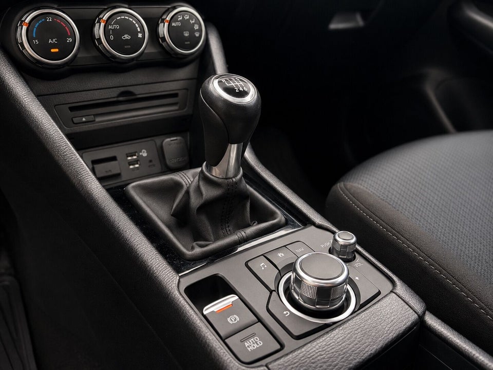 Mazda CX-3 2,0 SkyActiv-G 121 Vision 5d