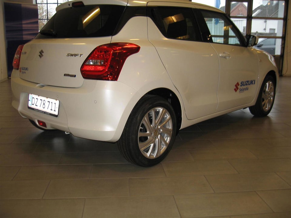 Suzuki Swift 1,2 mHybrid Action 5d