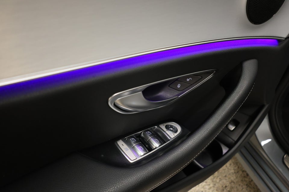 Mercedes E300 de 2,0 Avantgarde aut. 4d