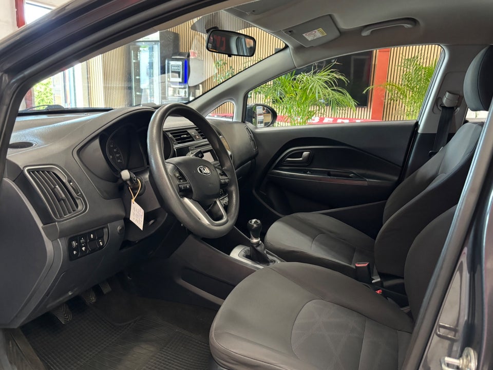 Kia Rio 1,2 CVVT Style+ 5d