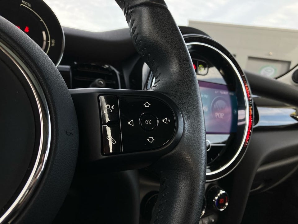 MINI Cooper SE Camden Edition 3d