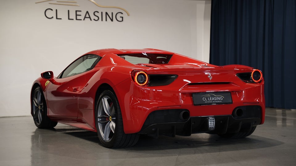 Ferrari 488 Spider 3,9 DCT 2d