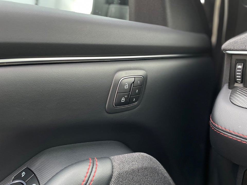 Ford Mustang Mach-E 98 Premium Extended Range 5d