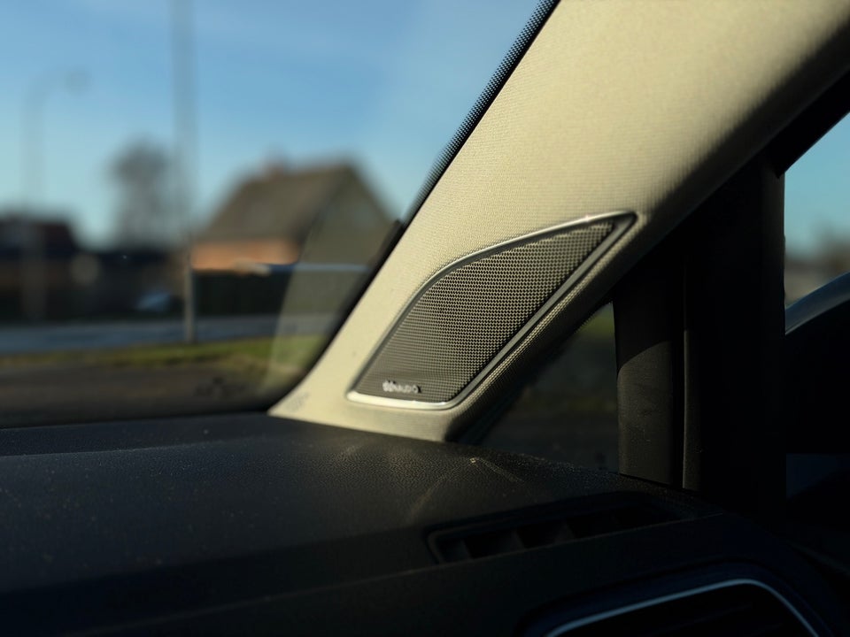 VW Golf VII 1,5 TSi 130 Highline Variant 5d