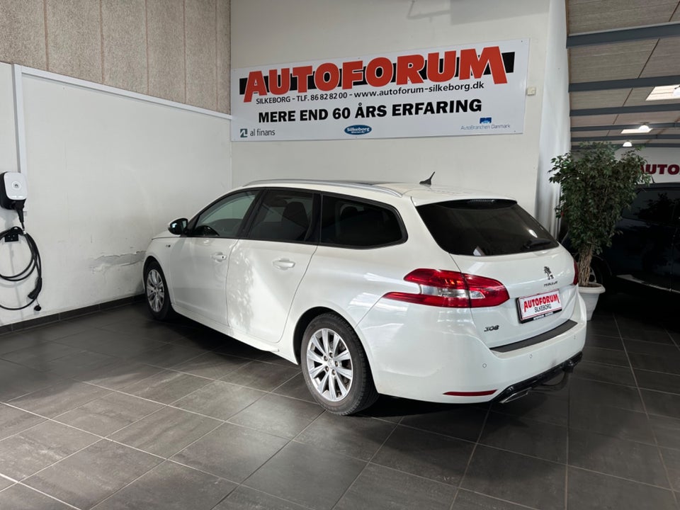 Peugeot 308 1,6 BlueHDi 120 Style Sky SW 5d