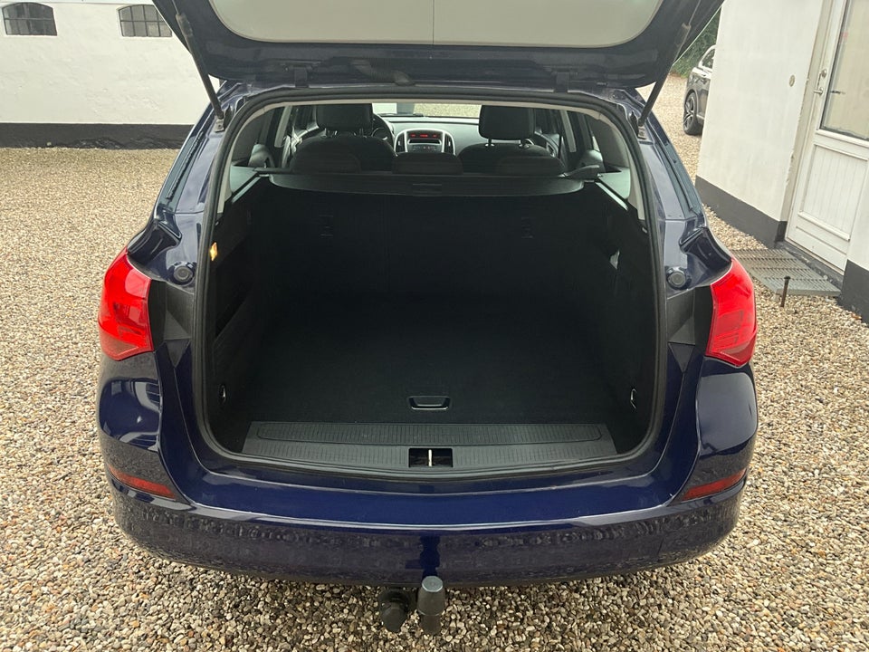 Opel Astra 1,4 100 Essentia Sports Tourer 5d