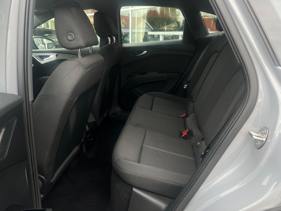 Audi Q4 e-tron 45 Attitude Sportback 5d