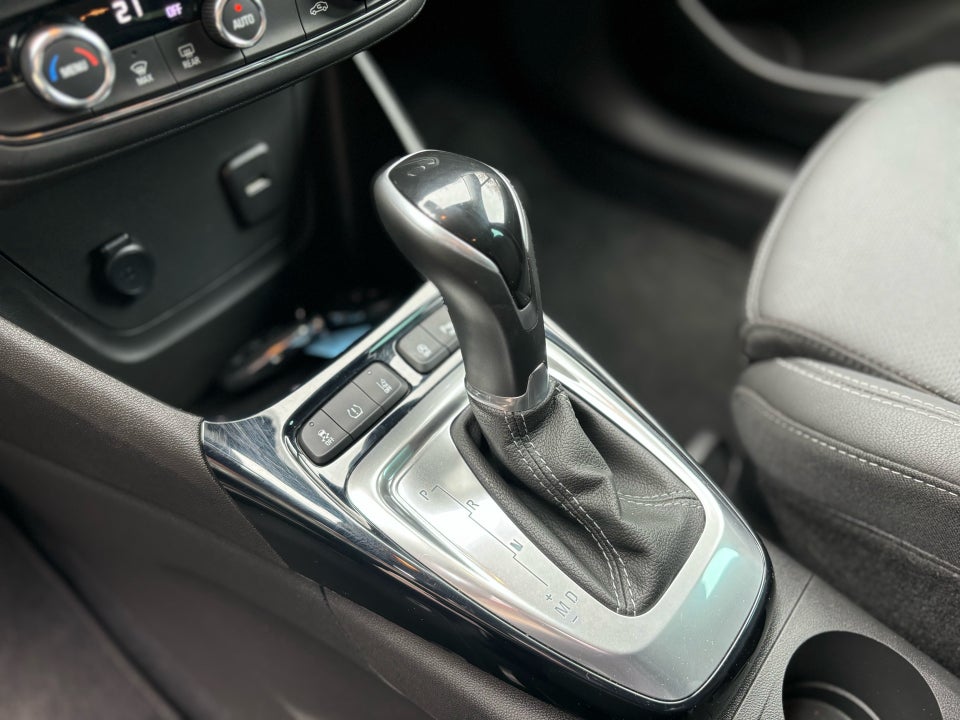 Opel Crossland 1,2 T 130 Ultimate aut. 5d