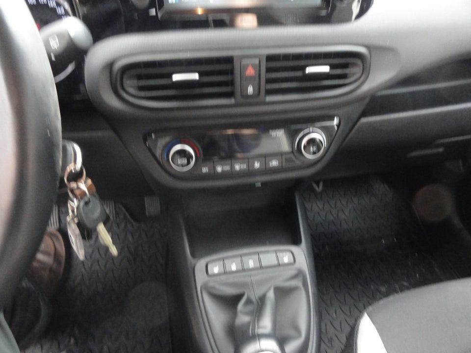 Hyundai i10 1,0 MPi Advanced 5d