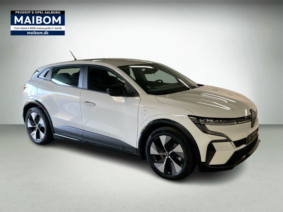 Renault Megane E-Tech 40 Equilibre 5d