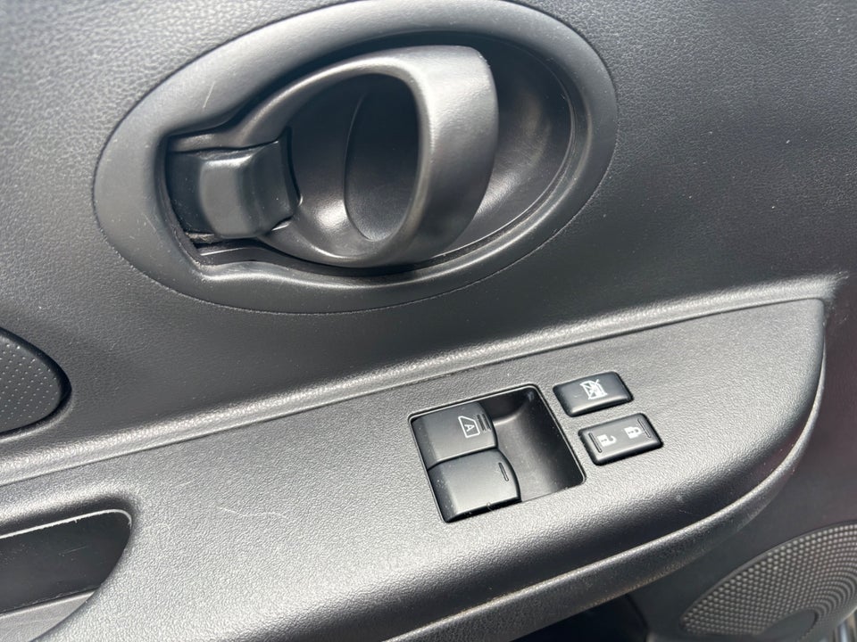 Nissan Micra 1,2 Visia CVT 5d