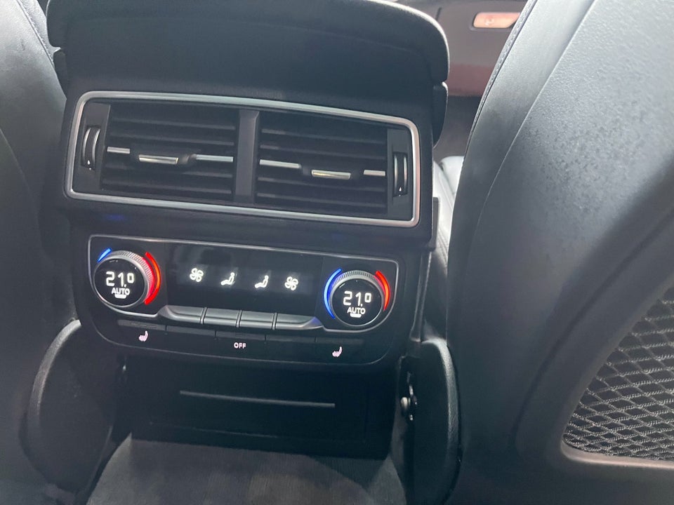 Audi Q7 3,0 TDi 272 S-line quattro Tiptr. 5d