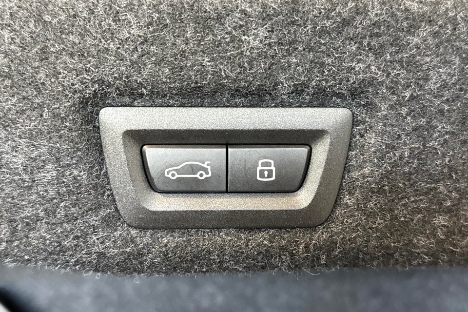 BMW i5 eDrive40 M-Sport 4d