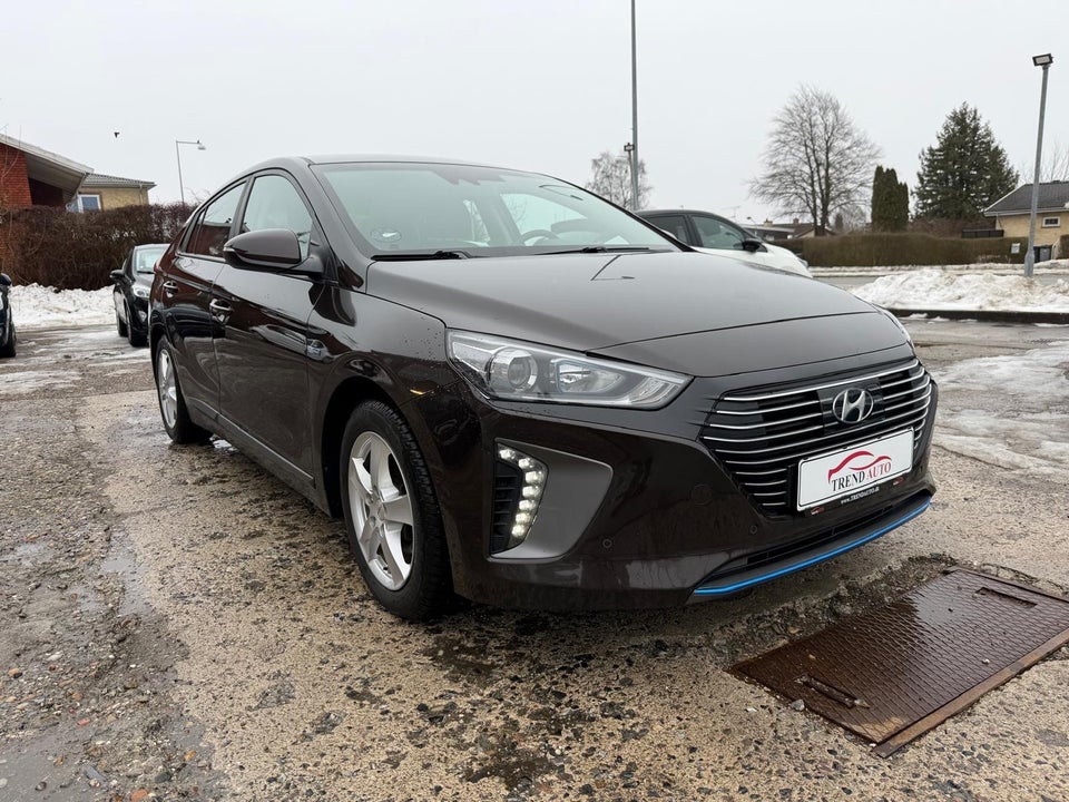 Hyundai Ioniq 1,6 PHEV Trend DCT 5d